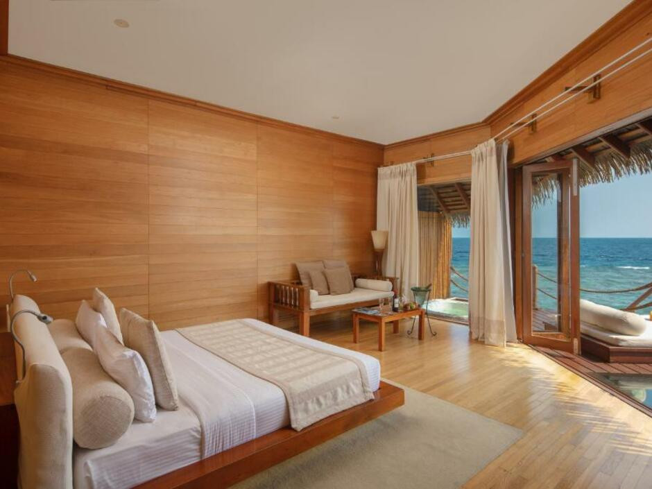 ADAARAN PRESTIGE WATER VILLAS фото 6