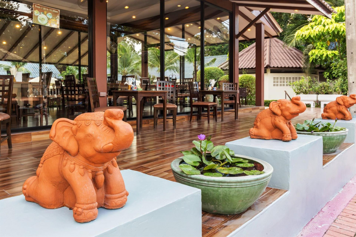 THE BEACH GARDEN RESORT фото 4