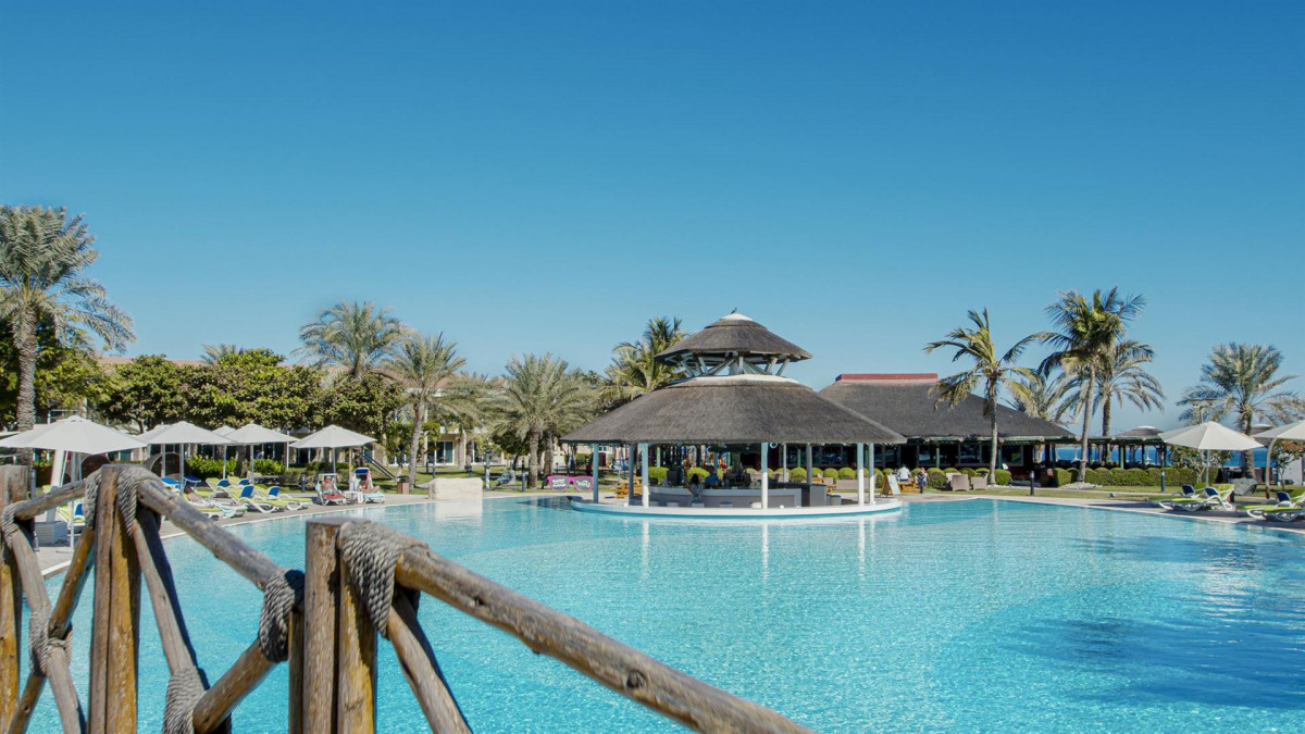 FUJAIRAH ROTANA RESORT & SPA AL AQAH BEACH фото 4