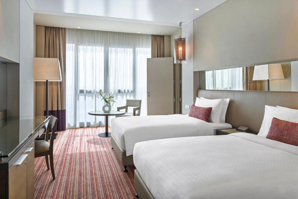 PARK ROTANA фото 2