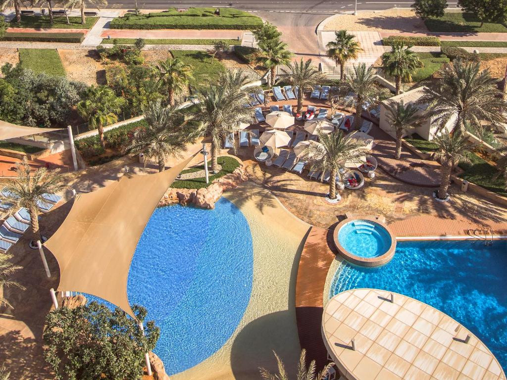 YAS PLAZA MARINA (EX. YAS ISLAND ROTANA) фото 3