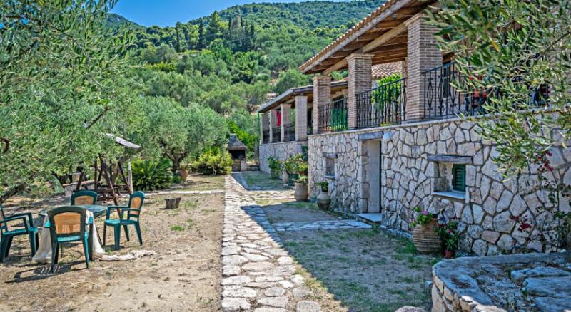 ARGASTARES VILLAS