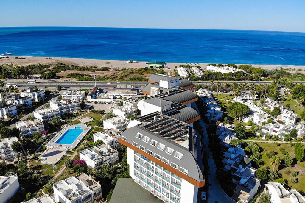 THRONE BEACH RESORT & SPA (EX. NILBAHIR RESORT & SPA) фото 3