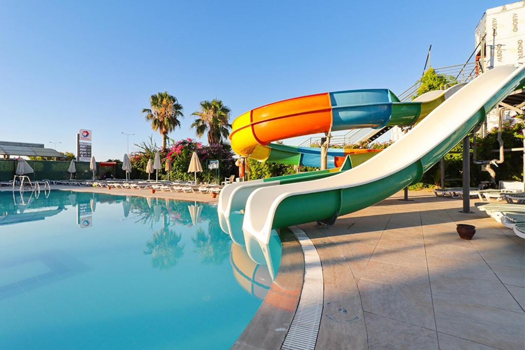 THRONE BEACH RESORT & SPA (EX. NILBAHIR RESORT & SPA) фото 8