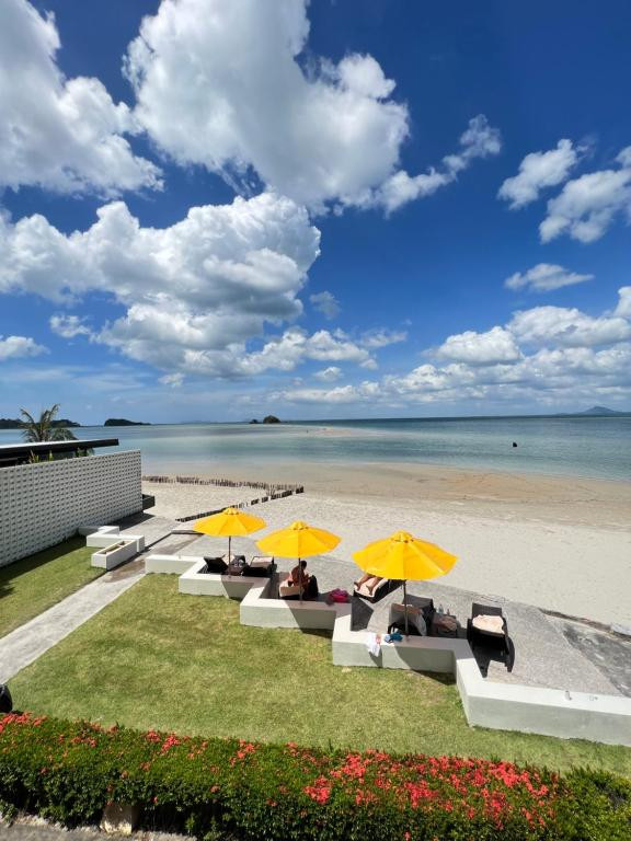 LANTA PURA BEACH RESORT фото 3