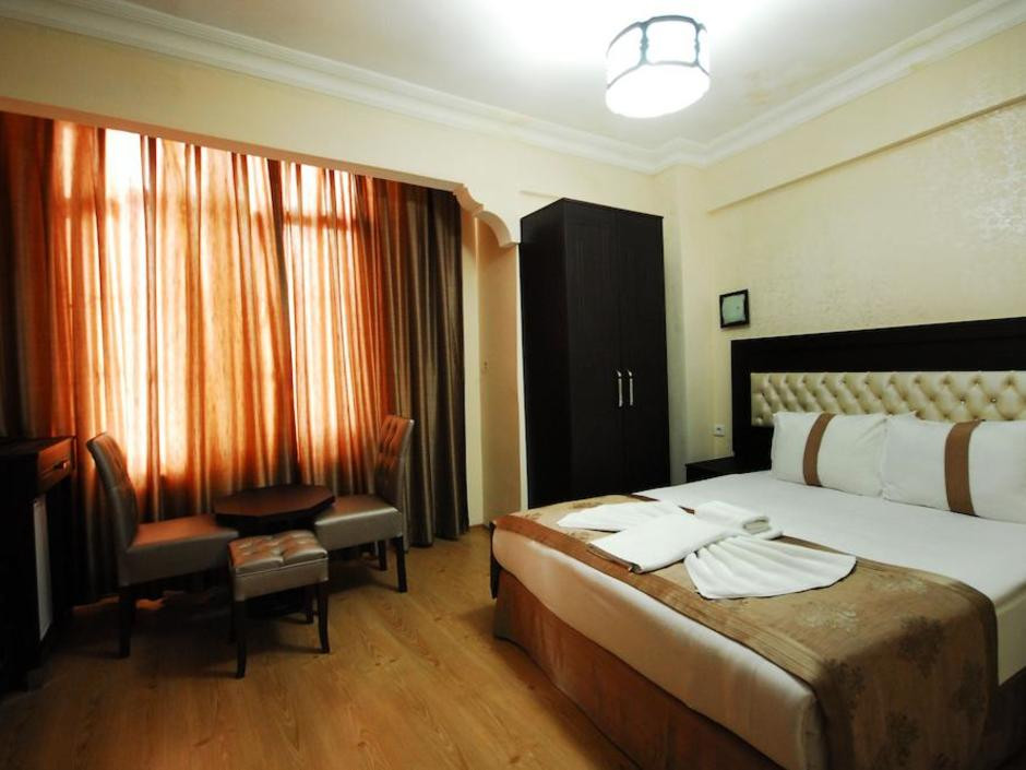 COMFORT HOTEL TAKSIM