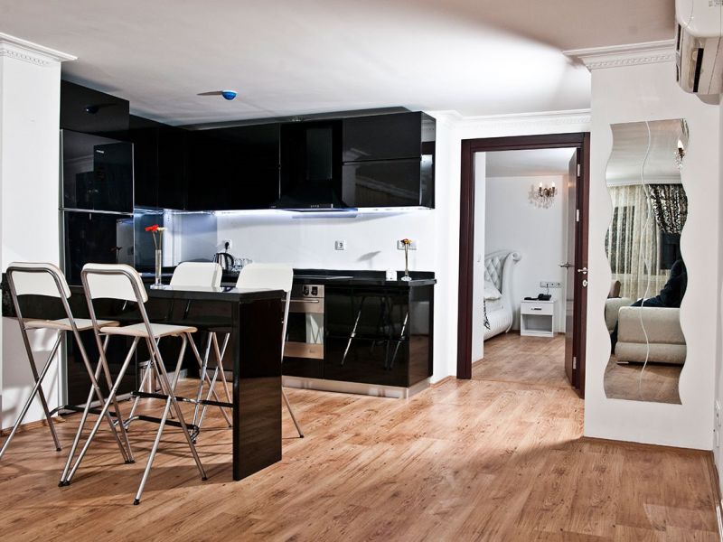 HETTIE HOTEL