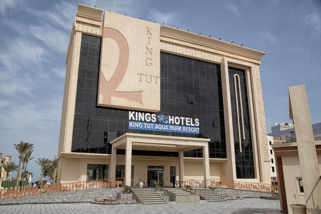 KING TUT AQUA PARK BEACH RESORT