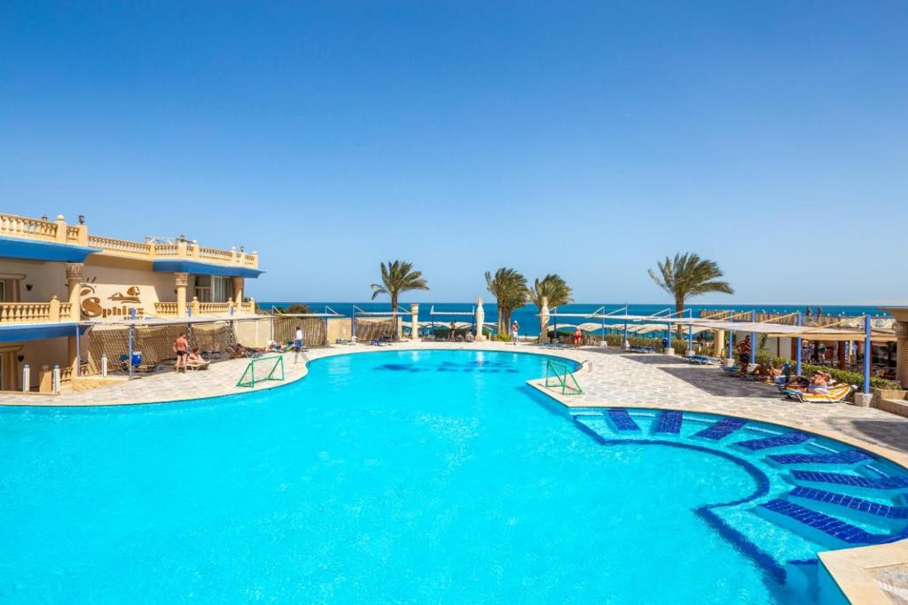 KING TUT AQUA PARK BEACH RESORT фото 3