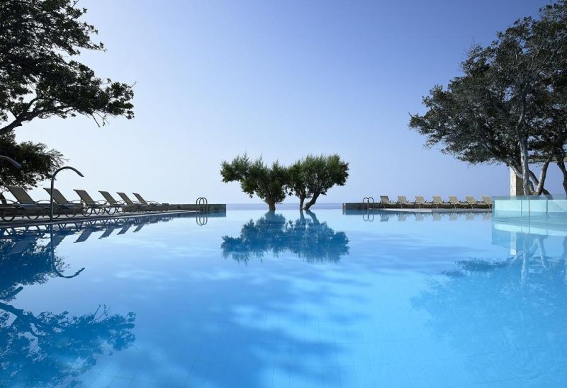 KAKOS BAY