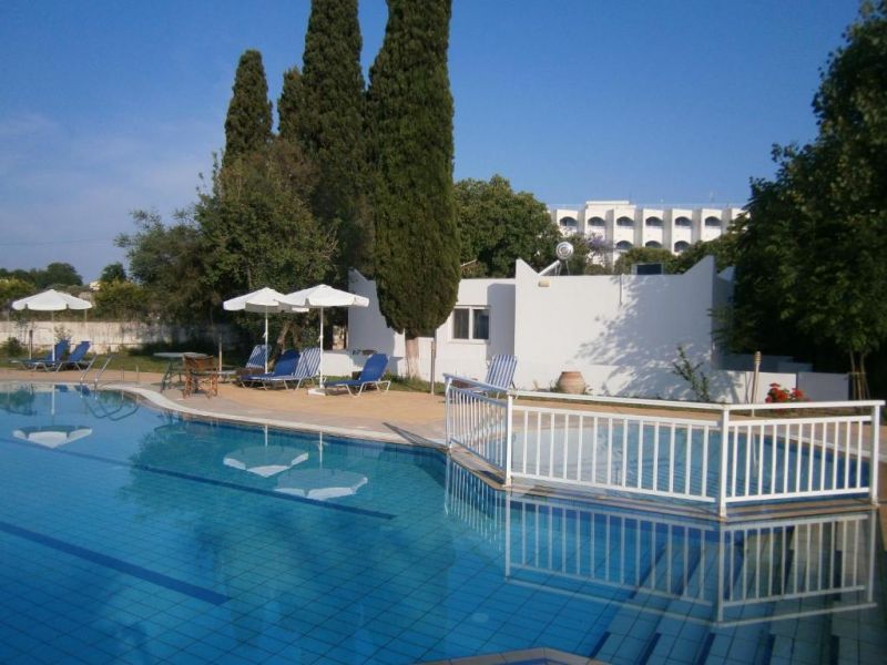 THEODOROU BEACH HOTEL APARTMENTS фото 8