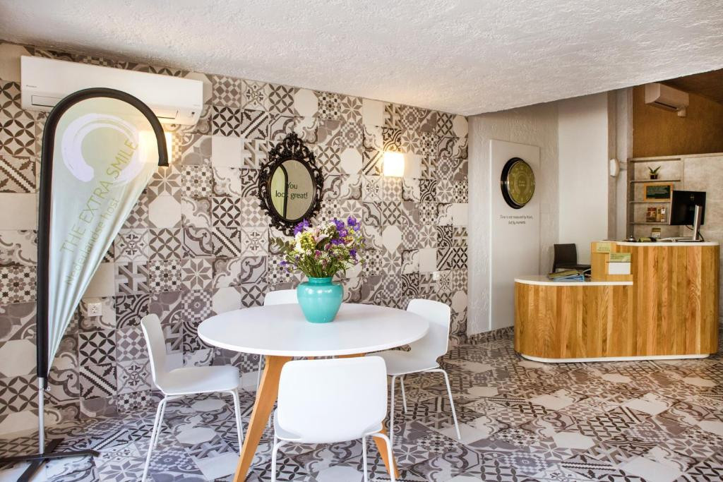 SUNDANCE APARTMENTS & SUITES фото 3