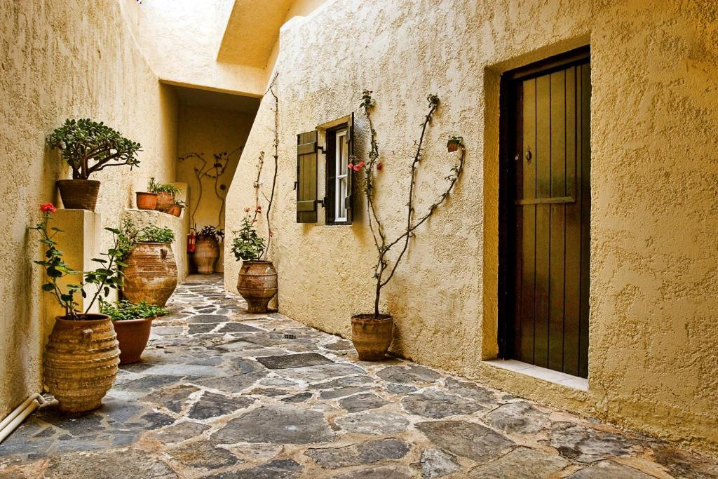 SUNDANCE APARTMENTS & SUITES фото 7