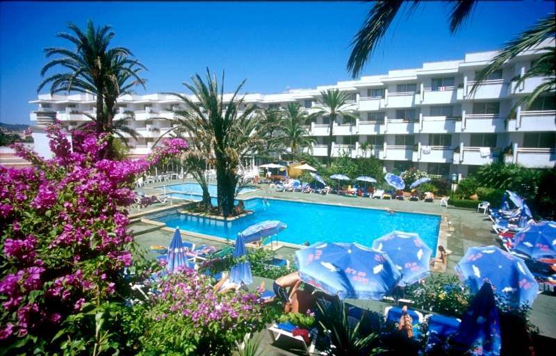 SOM LLEVANT SUITES (EX.MILLOR GARDEN)