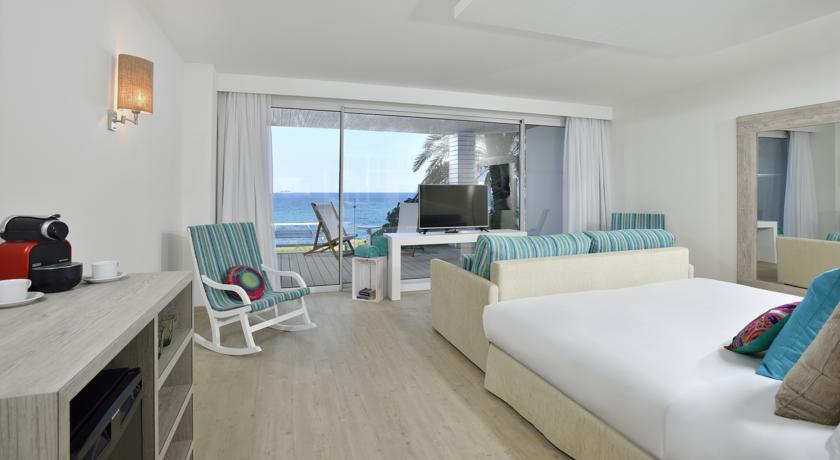 SOL BEACH HOUSE IBIZA (EX. SOL IBIZA) фото 2