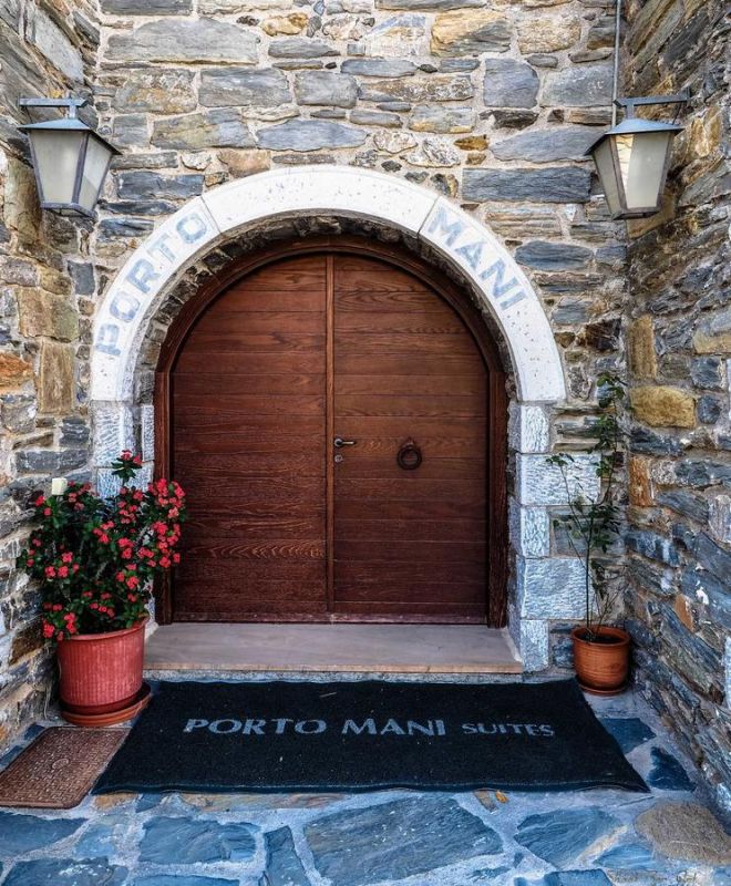 PORTO MANI SUITES фото 7