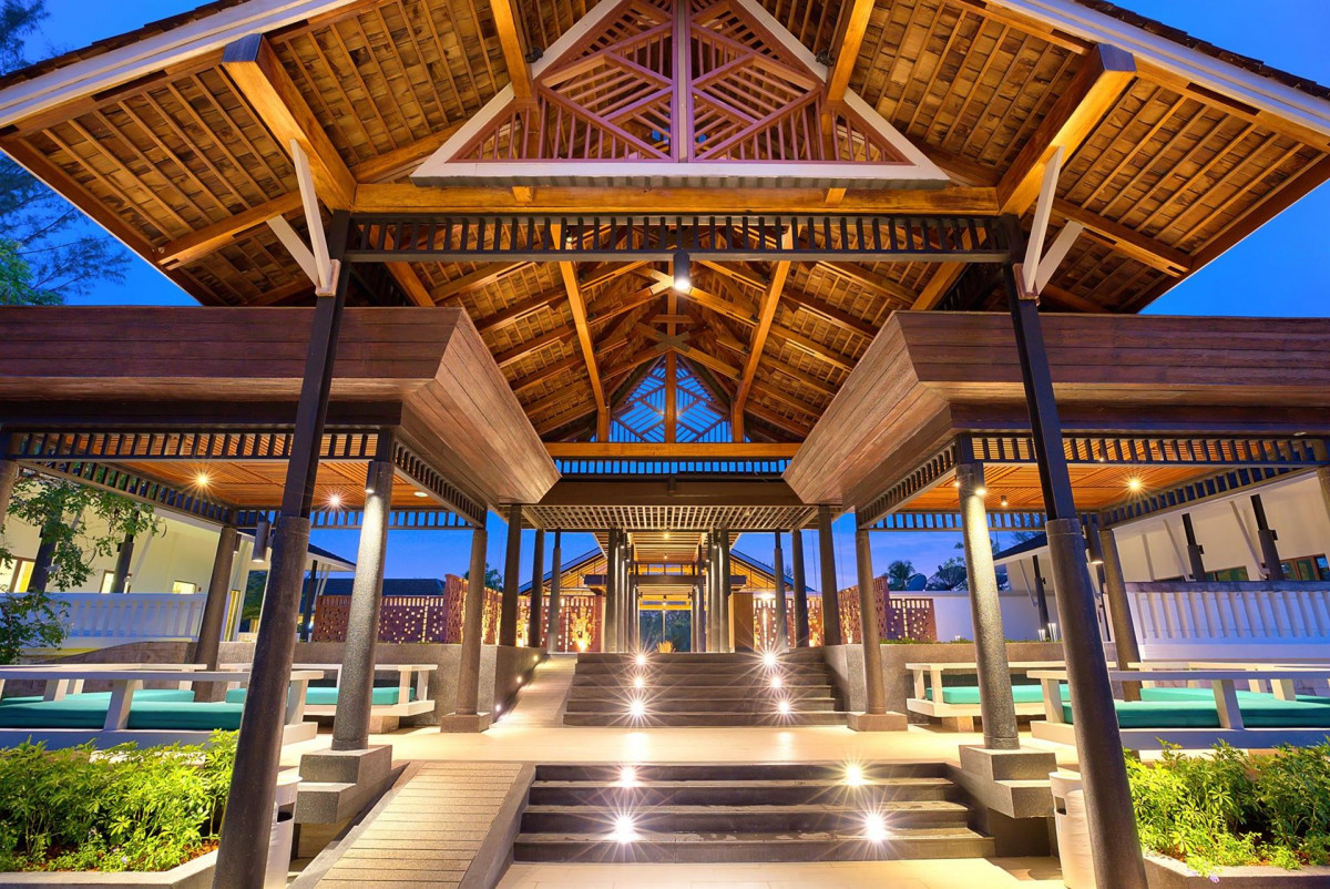 OUTRIGGER KHAO LAK BEACH RESORT (EX. MANATHAI RESORT KHAO LAK) фото 7