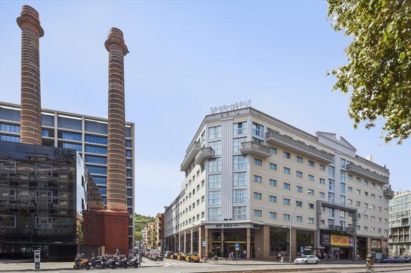 TRYP APOLO