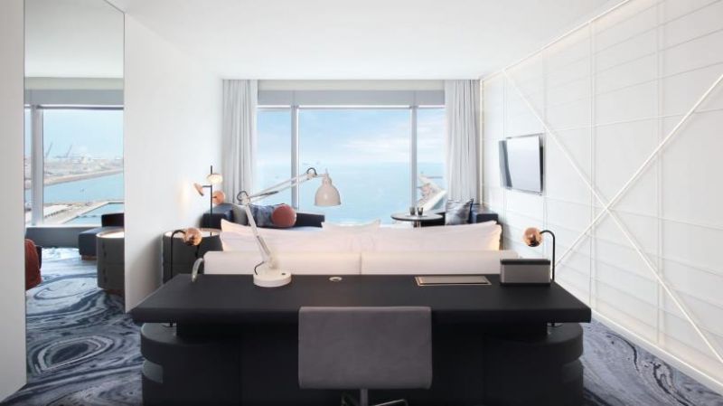 W BARCELONA фото 2