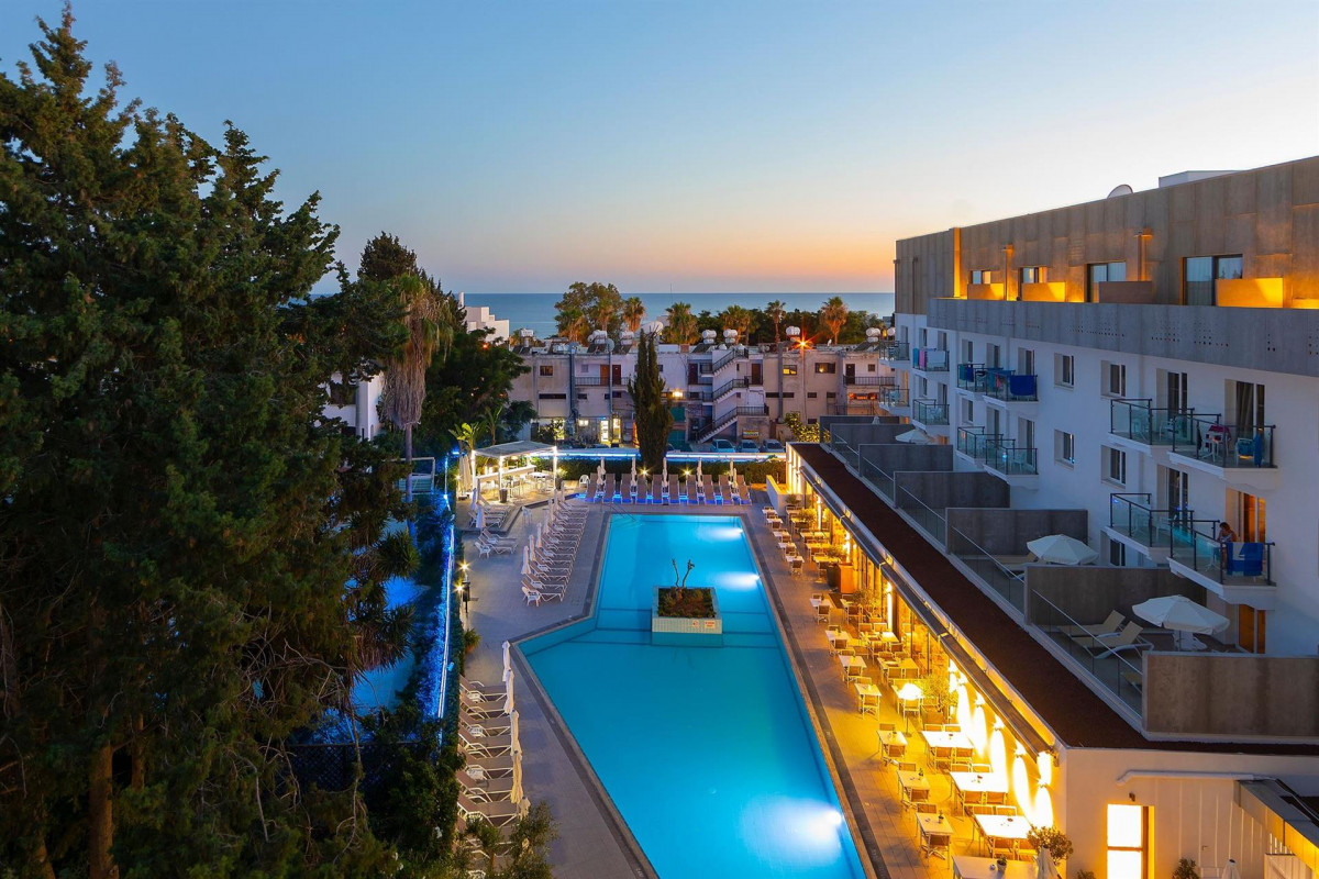 ANEMI HOTEL & SUITES фото 3