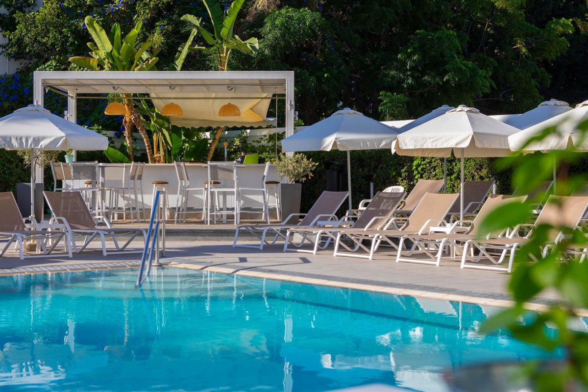 ANEMI HOTEL & SUITES фото 4