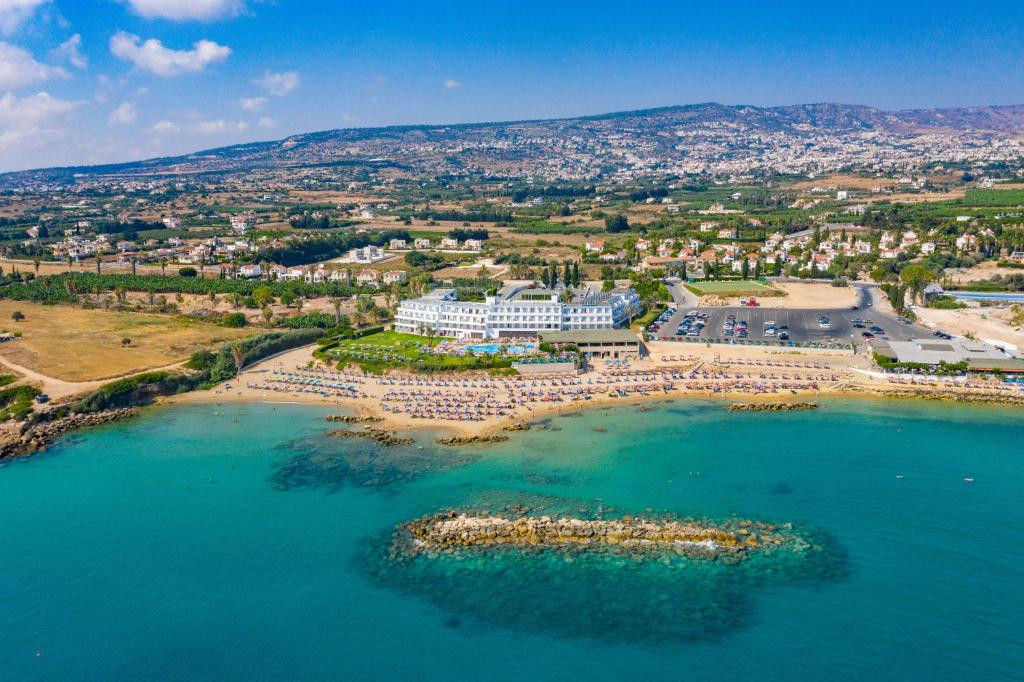 CORALLIA BEACH APTS фото 2