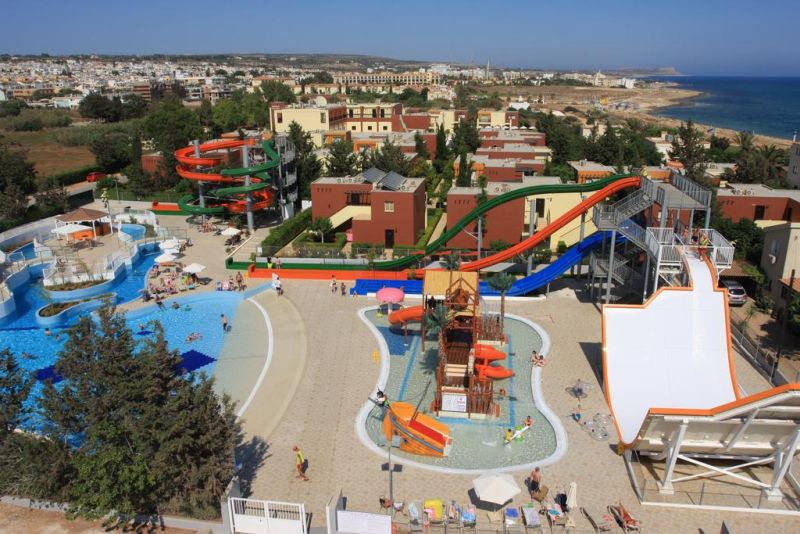 ELECTRA HOLIDAY VILLAGE & WATER PARK RESORT