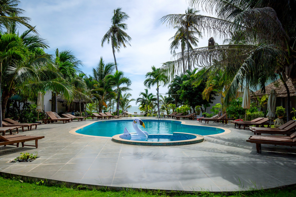 SUN & SAND BEACH HOTEL фото 3