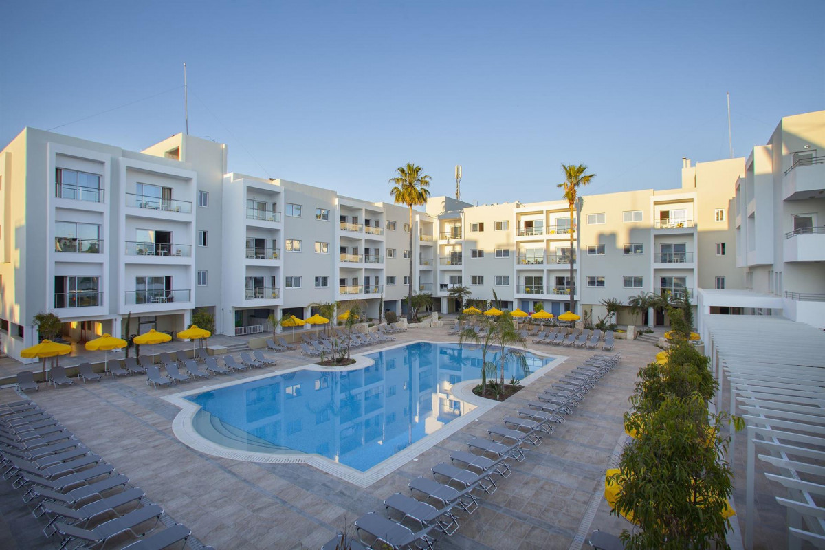MAYFAIR HOTEL (EX. SMARTLINE PAPHOS)