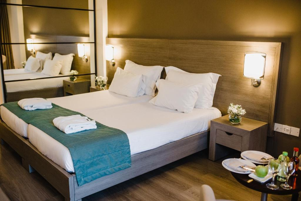 NAPA PLAZA HOTEL ADULTS ONLY 16+ фото 2