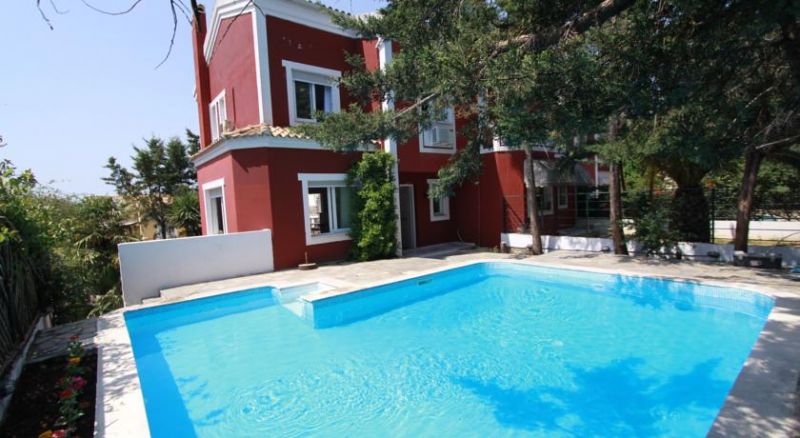 VILLA KANONI
