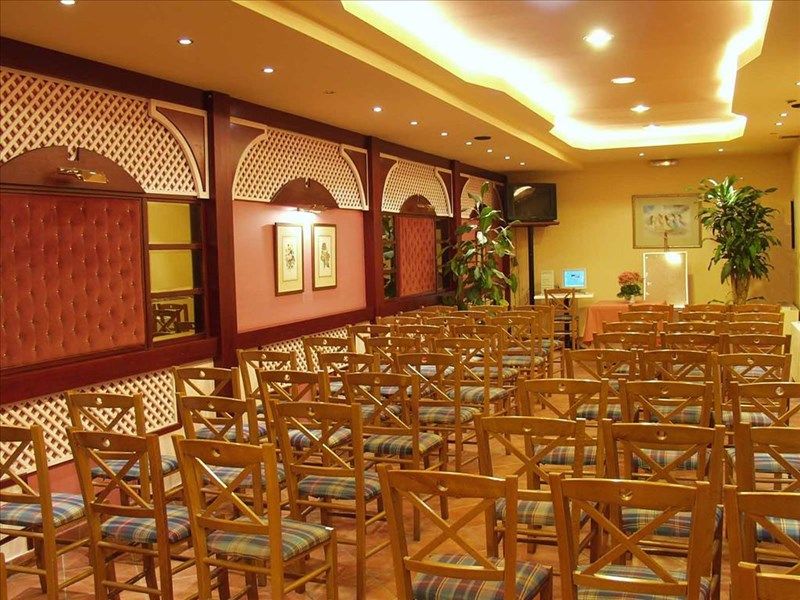 PLATON BEACH HOTEL фото 8