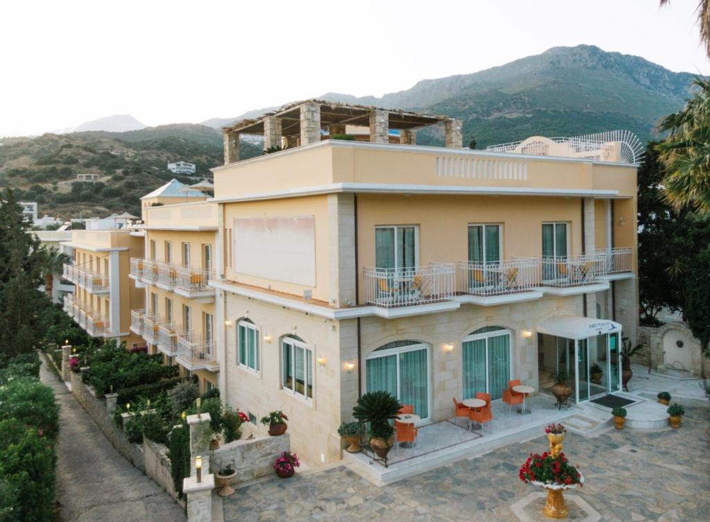 PORTO PLAKIAS HOTEL