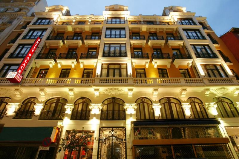 PETIT PALACE DUCAL CHUECA