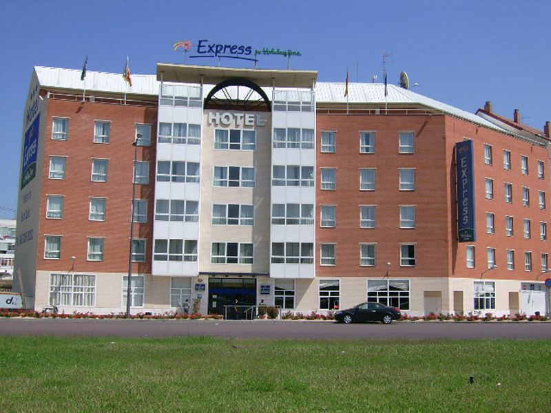 HOLIDAY INN EXPRESS VALENCIA SAN LUIS