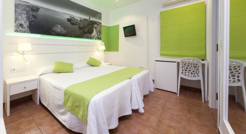 HOSTAL ADELINO фото 3
