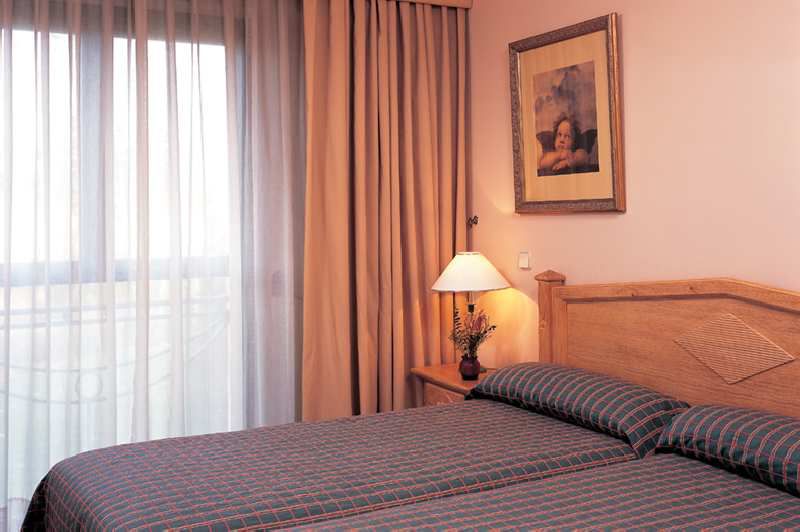 NH LA FLORIDA APARTHOTEL
