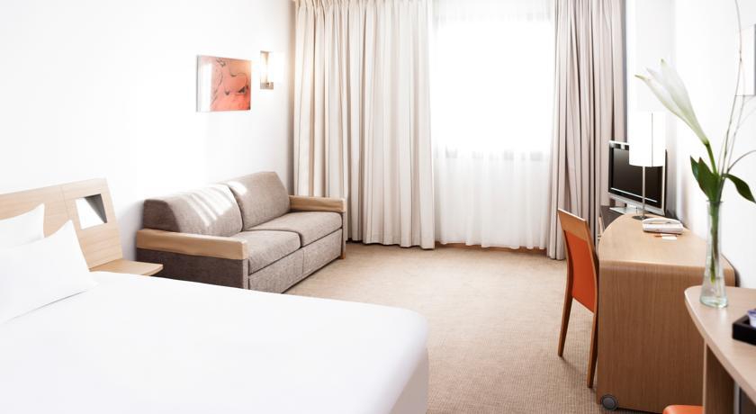 NOVOTEL SEVILLA MARQUES DEL NERVION фото 4