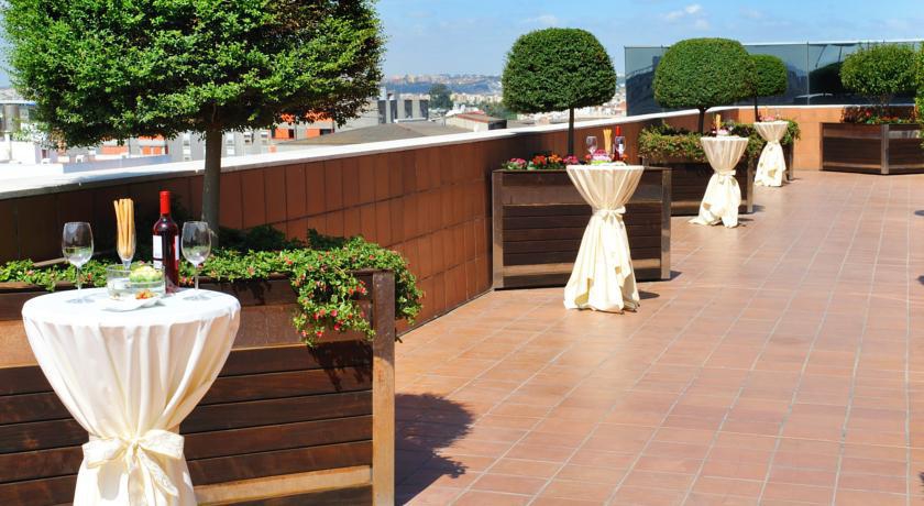 NOVOTEL SEVILLA MARQUES DEL NERVION фото 6