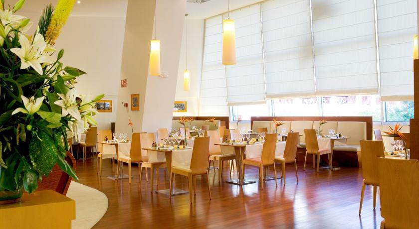 NOVOTEL SEVILLA MARQUES DEL NERVION фото 8