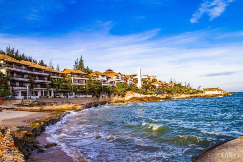 ROCK WATER BAY RESORT
