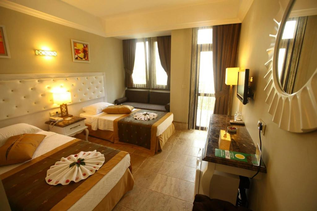 TELMESSOS SELECT ADULTS ONLY 16+ фото 3