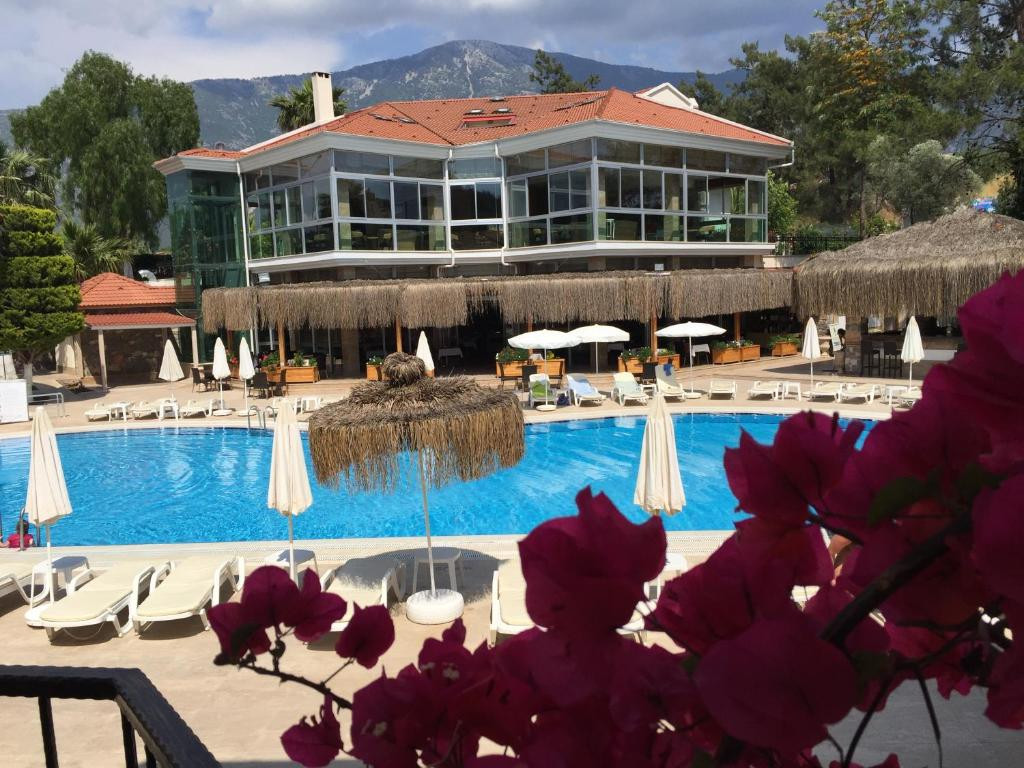 TELMESSOS SELECT ADULTS ONLY 16+ фото 5