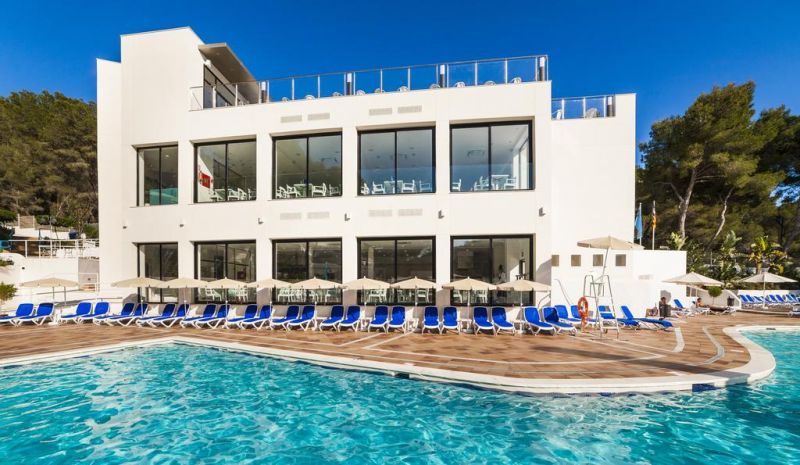 GLOBALES MONTEMAR APARTMENTS