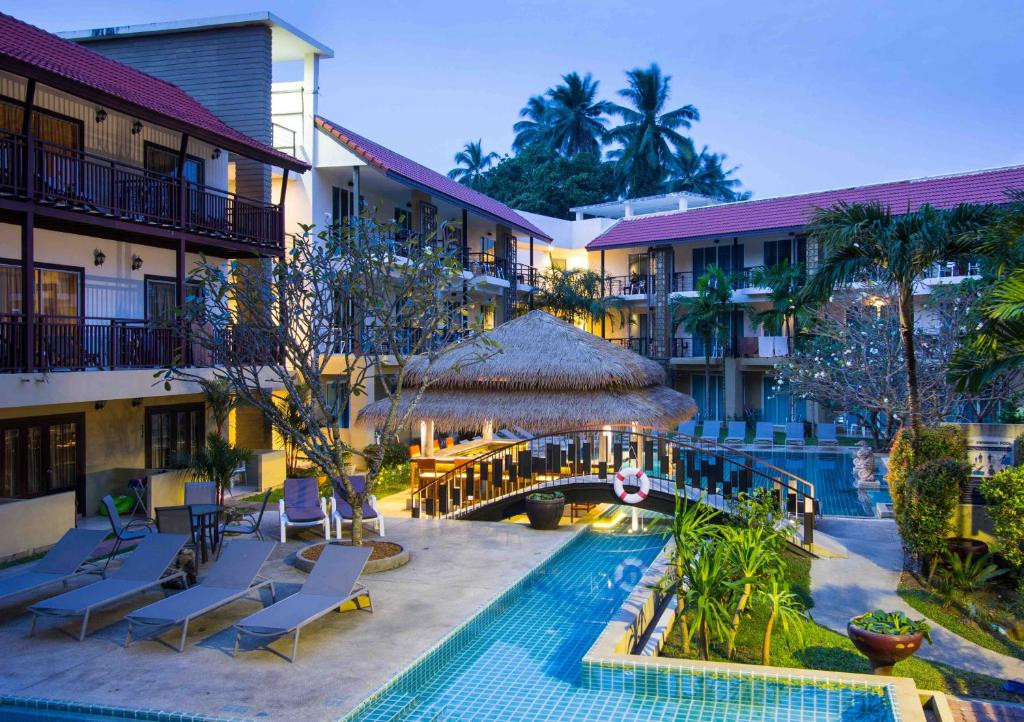 BAAN KARON RESORT фото 3