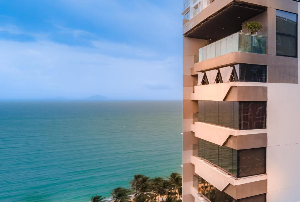 ALANA NHA TRANG BEACH