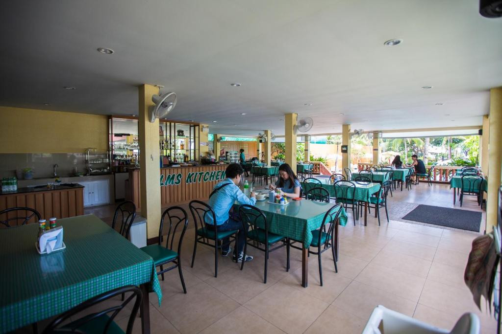 TWIN PALMS RESORT фото 6