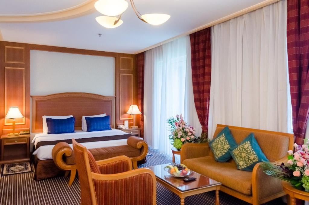 AVENUE HOTEL фото 2