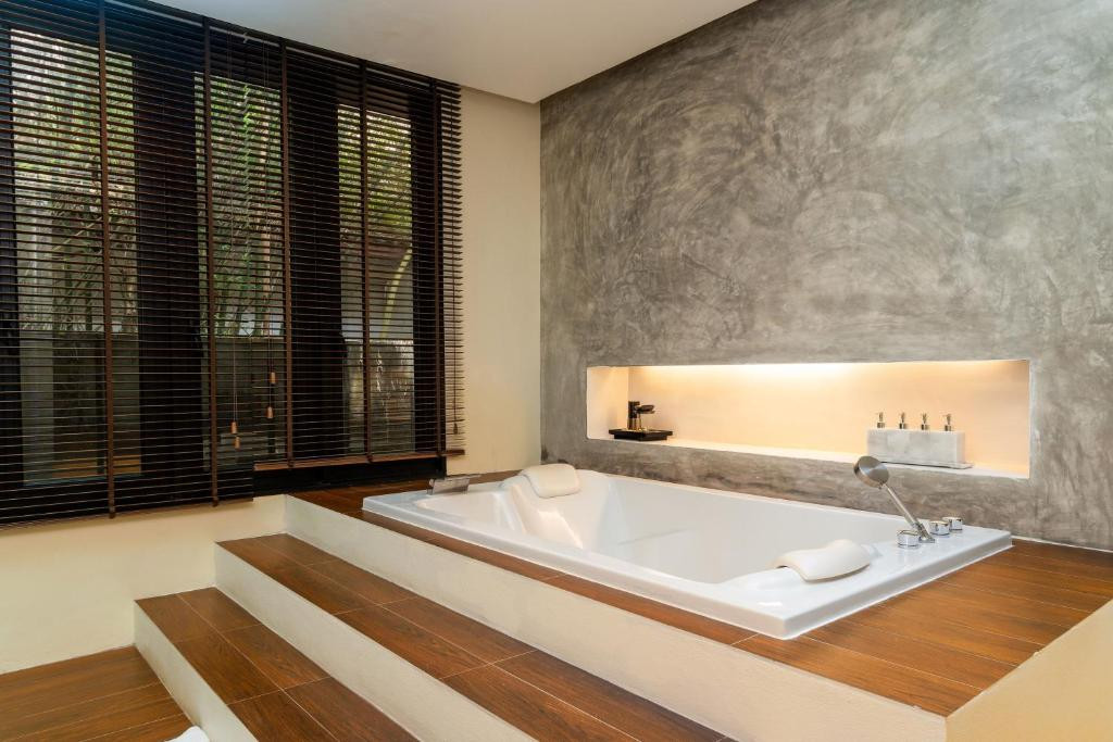 THE ANDA MANI KHAOLAK BEACHFRONT VILLAS (EX. X2 KHAO LAK ANDA MANI RESORT) фото 4