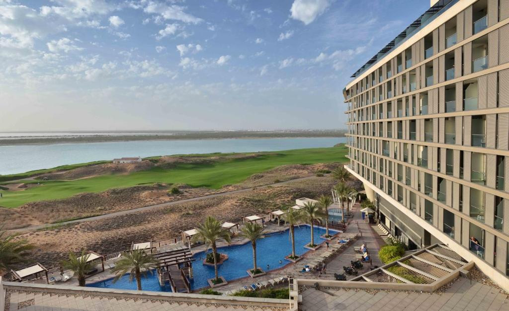 RADISSON BLU HOTEL YAS ISLAND ABU DHABI